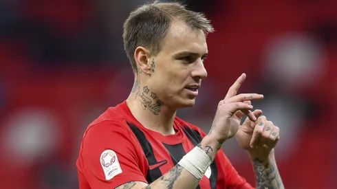 Flamengo pode 'perder' Roger Guedes para outro grande clube do Brasileirão. Foto: IMAGO / Naushad