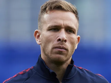 Arthur deixa o Corinthians de lado e chega a acordo com o Betis