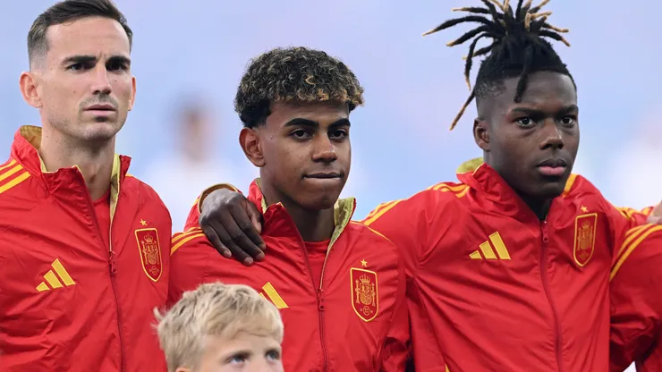 PSG decide pagar multa rescisória para tirar craque espanhol das mãos do Barcelona. Foto: Stu Forster/Getty Images