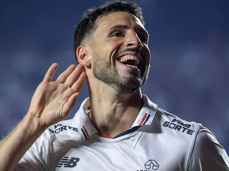 Gallardo liga para Calleri, que vai analisar proposta