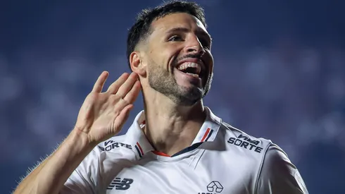 Calleri, atacante do São Paulo, recebe ligação de treinador do River Plate nas últimas horas. Foto: Marcello Zambrana/AGIF