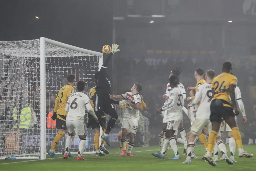 Momento do gol olímpico marcado por Matheus Cunha, que é alvo do Manchester United. Foto: IMAGO /&nbsp;News Images