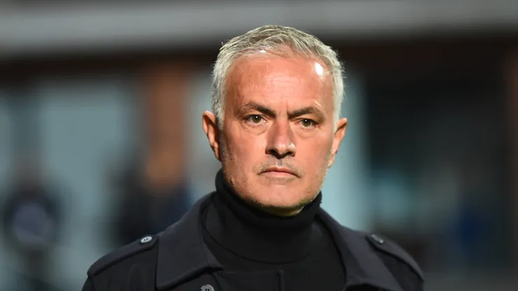 Treinador do Fenerbahçe José Mourinho