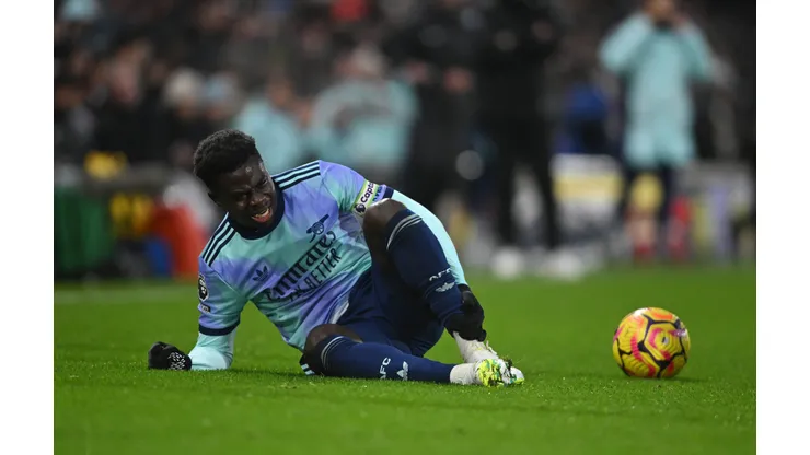 Saka deve desfalcar o Arsenal por um longo tempo - Foto: Imago