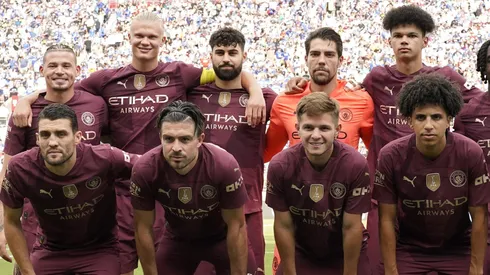 Sem espaço com Guardiola, meia-atacante decide deixar o Manchester City e pode parar no Borussia Dortmund. (Photo by Jeff Dean/Getty Images)