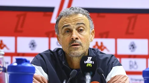 PSG abre contatos com Milan e Juventus; craque deve deixar Paris.