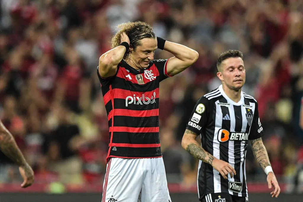 David Luiz em ação pelo Flamengo. Foto: Thiago Ribeiro/AGIF