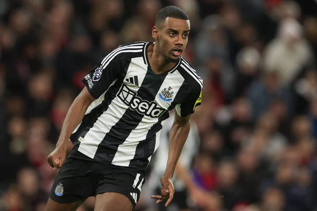 Isak em ação pelo Newcastle. Foto: Imago