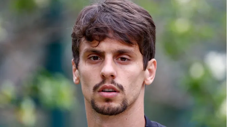 Ídolo do Flamengo, Rodrigo Caio pode assinar com importante clube brasileiro.