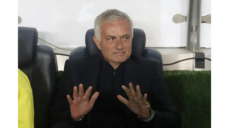 Mourinho já conquistou títulos pelo Real Madrid (Photo by Burak Kara/Getty Images)