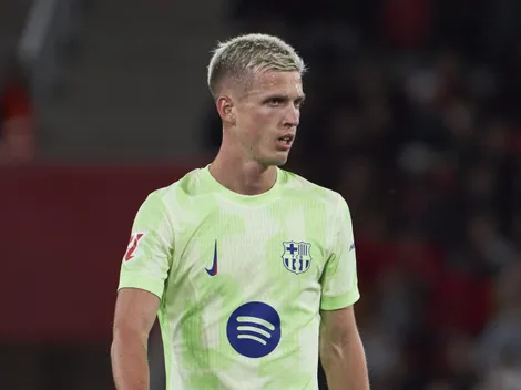 Hansi Flick se manifesta sobre problema envolvendo Dani Olmo