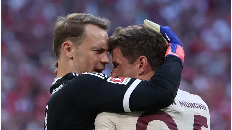 Bayern define futuro de Manuel Neuer e astro veterano do elenco.