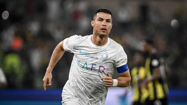 Cristiano Ronaldo está em busca do milésimo gol da carreira