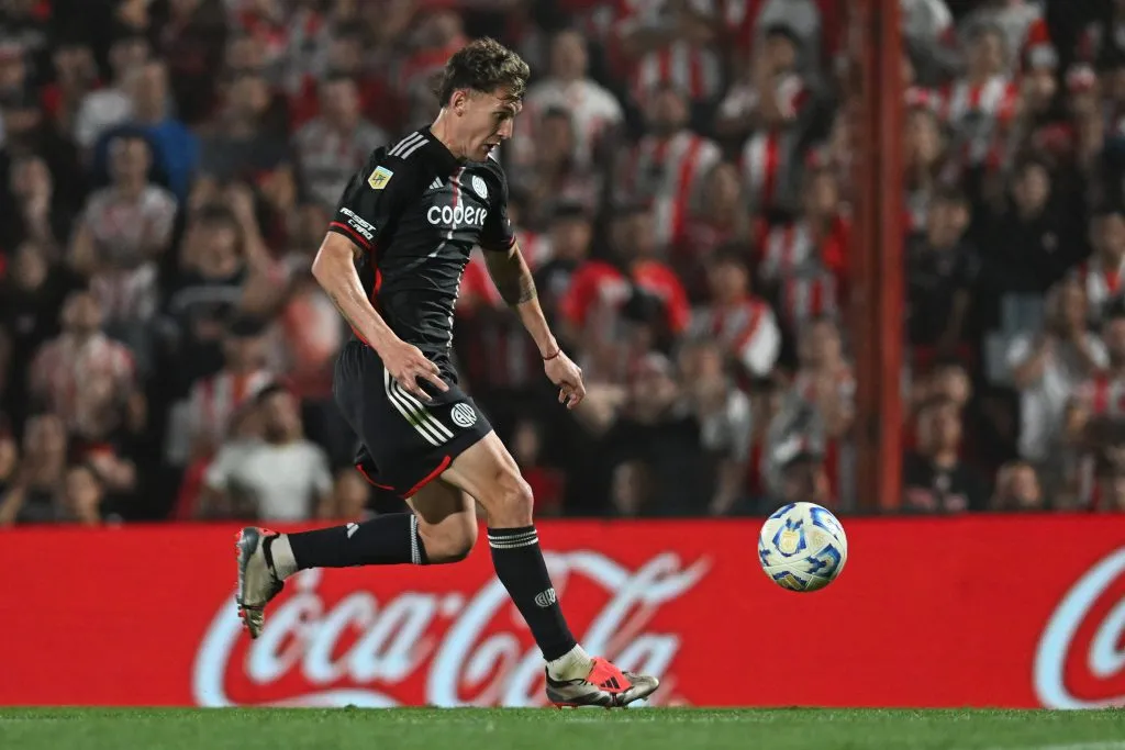Facundo é alvo do Flamengo. (Photo by Hernan Cortez/Getty Images)