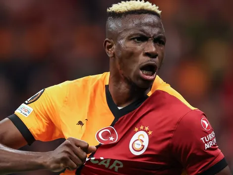 Arne Slot escolhe Victor Osimhen para substituir Darwin Núñez