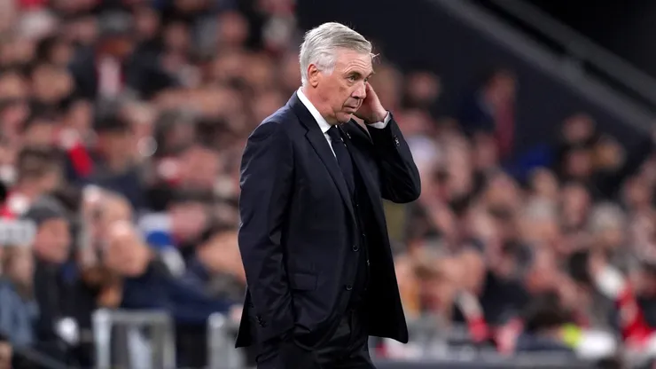 Carlo Ancelotti durante partida pelo Real Madrid