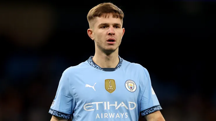 James McAtee durante jogo do Manchester City contra o West Ham. Foto: Carl Recine/Getty Images