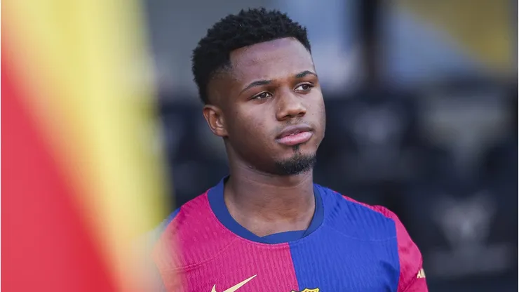 Barcelona deve negociar Fati. (Photo by Eric Alonso/Getty Images)