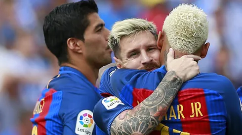 Messi, Suárez e Neymar juntos pelo Barcelona (Photo by Gonzalo Arroyo Moreno/Getty Images)