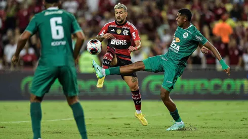 Arrascaeta só deve jogar a partir da quinta rodada do Carioca