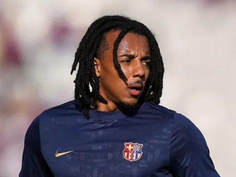 PSG considera oferta milionária por Jules Koundé, do Barcelona
