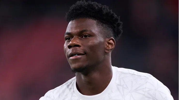 Real Madrid contará com Tchouaméni para enfrentar o PSG no Mundial de Clubes (Photo by Juan Manuel Serrano Arce/Getty Images)