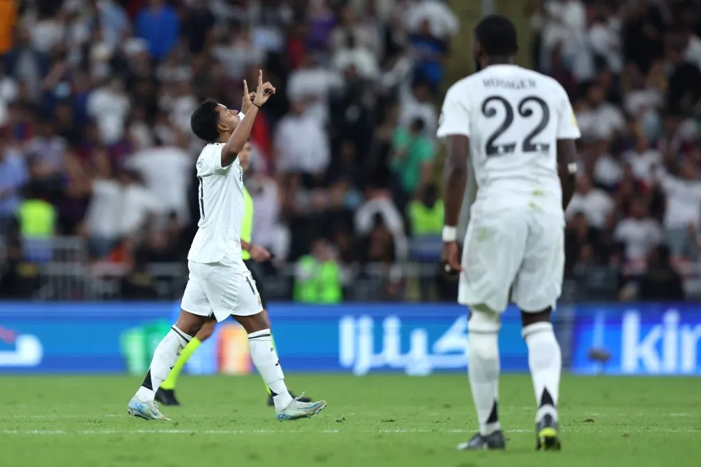 Rodrygo pode perder espaço com Ancelotti. (Photo by Yasser Bakhsh/Getty Images)
