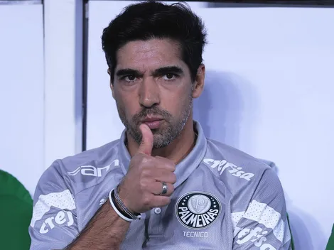 Abel Ferreira aprova contratação de Emiliano Martínez, do Midtjylland