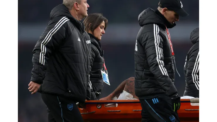 Situação de Gabriel Jesus preocupa o Arsenal (Photo by Alex Pantling/Getty Images)