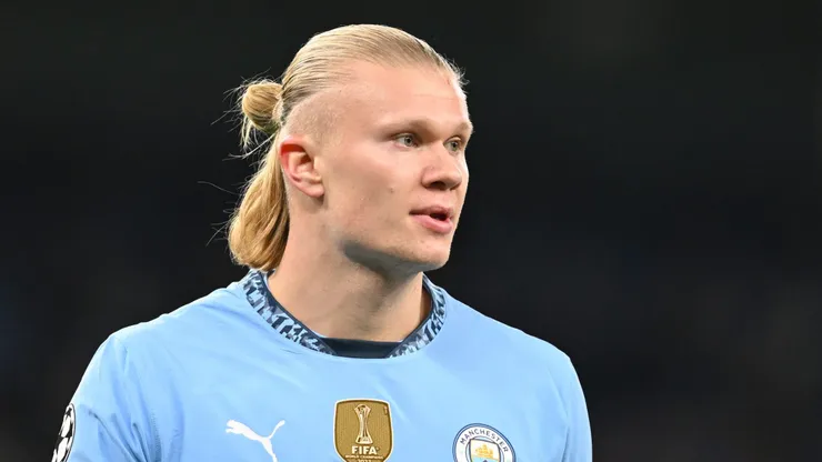 Haaland em campo pelo City. (Photo by Michael Regan/Getty Images)