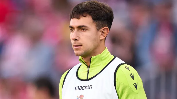 Martin Zubimendi é alvo do Arsenal (Photo by Alex Caparros/Getty Images)