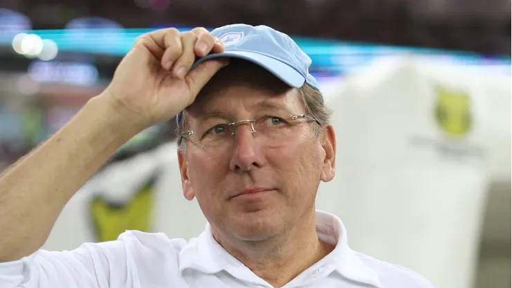 Jogador de John Textor vai reforçar o Chelsea na Premier League.