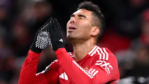 Casemiro topa deixar o Manchester United e Ruben Amorim prepara outra saída (Photo by Stu Forster/Getty Images)