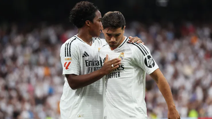 Brahim Díaz e Endrick com a camisa do Real Madrid em jogo de LaLiga. Marroquino tem sondagens de clubes europeus. Foto: Florencia Tan Jun/Getty Images