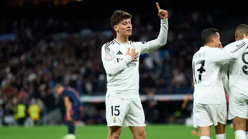 Arda Güler após marcar gol durante jogo do Real Madrid