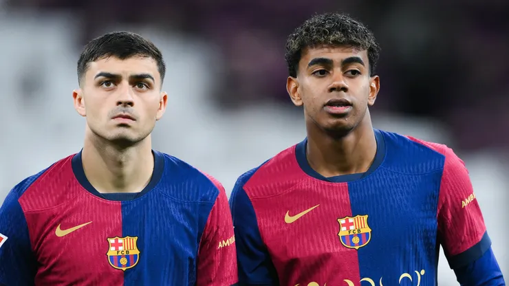 PSG não para em Kvaratskhelia e busca acerto com grande craque do Barcelona. Foto: David Ramos/Getty Images