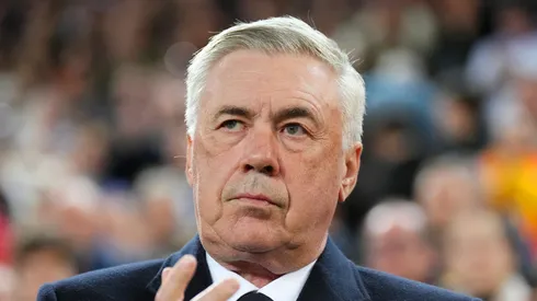 Real Madrid recebe recado de Fàbregas sobre interesse em meio-campista.