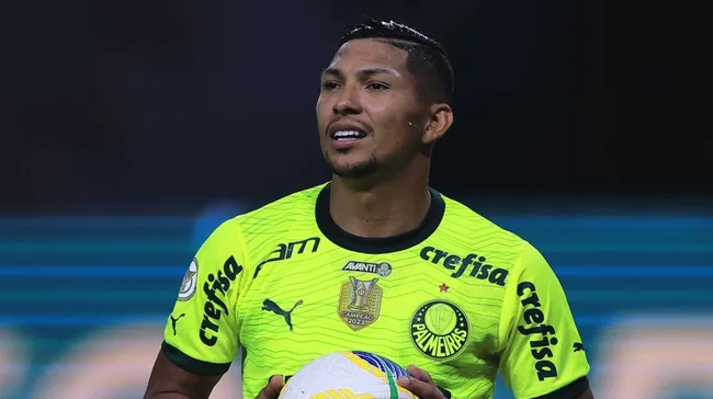 Rony em ação pelo Palmeiras. Foto: Ettore Chiereguini/AGIF