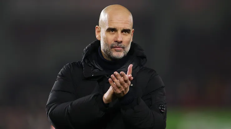 Guardiola em jogo do Manchester City na Premier League