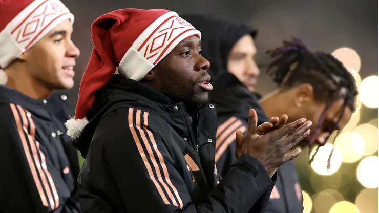 Alphonso Davies, alvo do Real Madrid, pelo Bayern de Munique (Photo by Alexander Hassenstein/Getty Images)