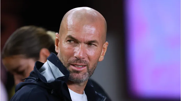 Zidane indica reforço ao Real Madrid. (Photo by Hector Vivas/Getty Images)