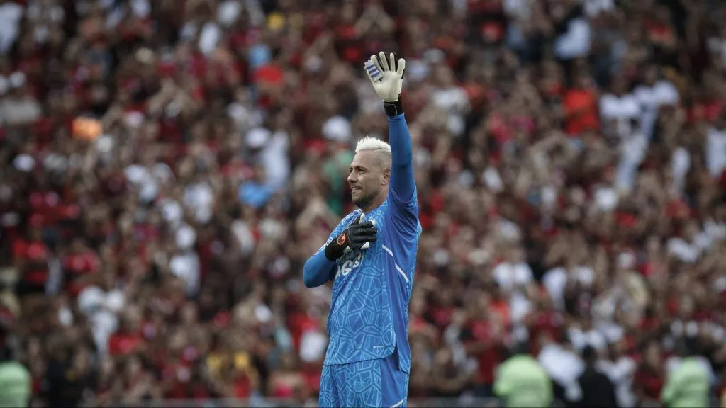 Diego Alves jogador do Flamengo durante partida no Maracanã. Foto: Joao Gabriel Alves/AGIF