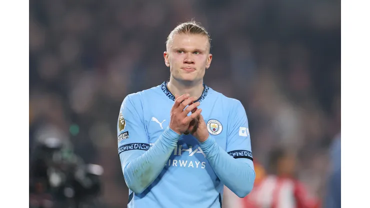 Haaland é peça fundamental no elenco do City (Photo by Alex Pantling/Getty Images)