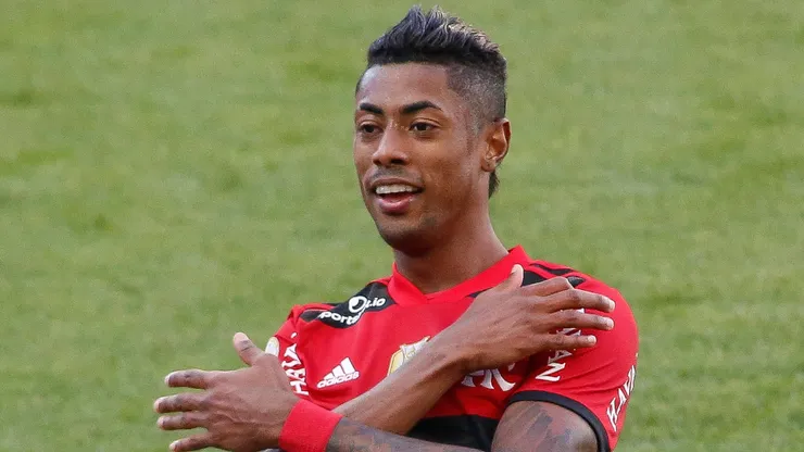 Bruno Henrique chega ao centésimo gol com o Manto. Foto: Miguel Schincariol/Getty Images