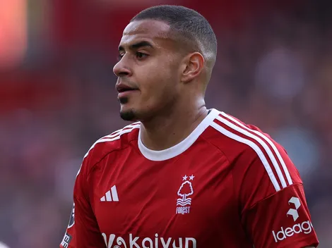 Alvo de Barcelona e Liverpool, Murillo renova com o Forest