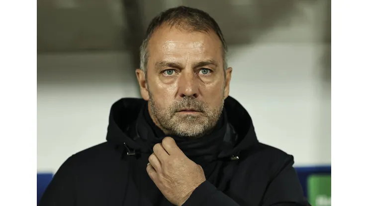 Hansi Flick, técnico do Barcelona (Photo by Srdjan Stevanovic/Getty Images)