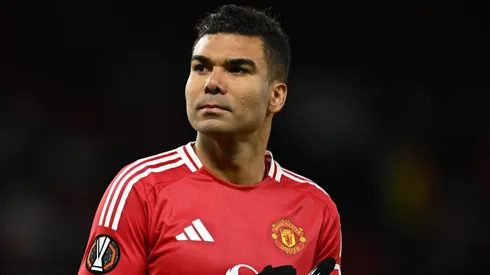 Casemiro pode ter valor diminuído pelo Manchester United. (Photo by Gareth Copley/Getty Images)