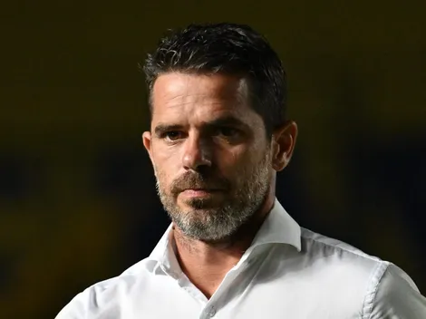 Boca Juniors anuncia oficialmente a chegada de Alan Velasco