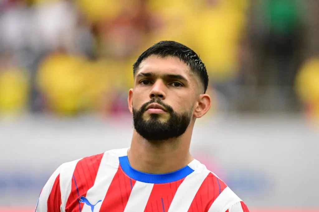 Alderete em campo pelo Paraguai (Photo by Logan Riely/Getty Images)