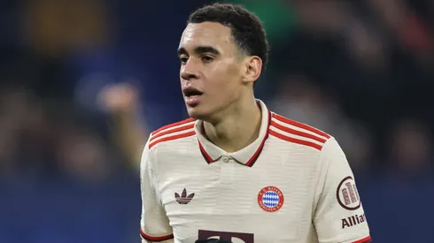 Barcelona oferece grande jogador ao Bayern de Munique em troca de Musiala (Photo by Christof Koepsel/Getty Images)